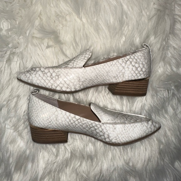 Steve Madden Womans Zelma Loafers - Picture 5 of 8